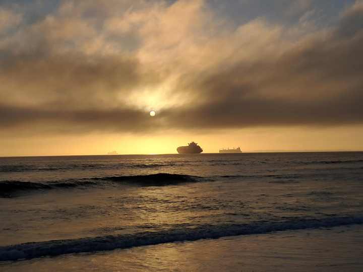 4 Bedroom Property for Sale in Bloubergrant Western Cape